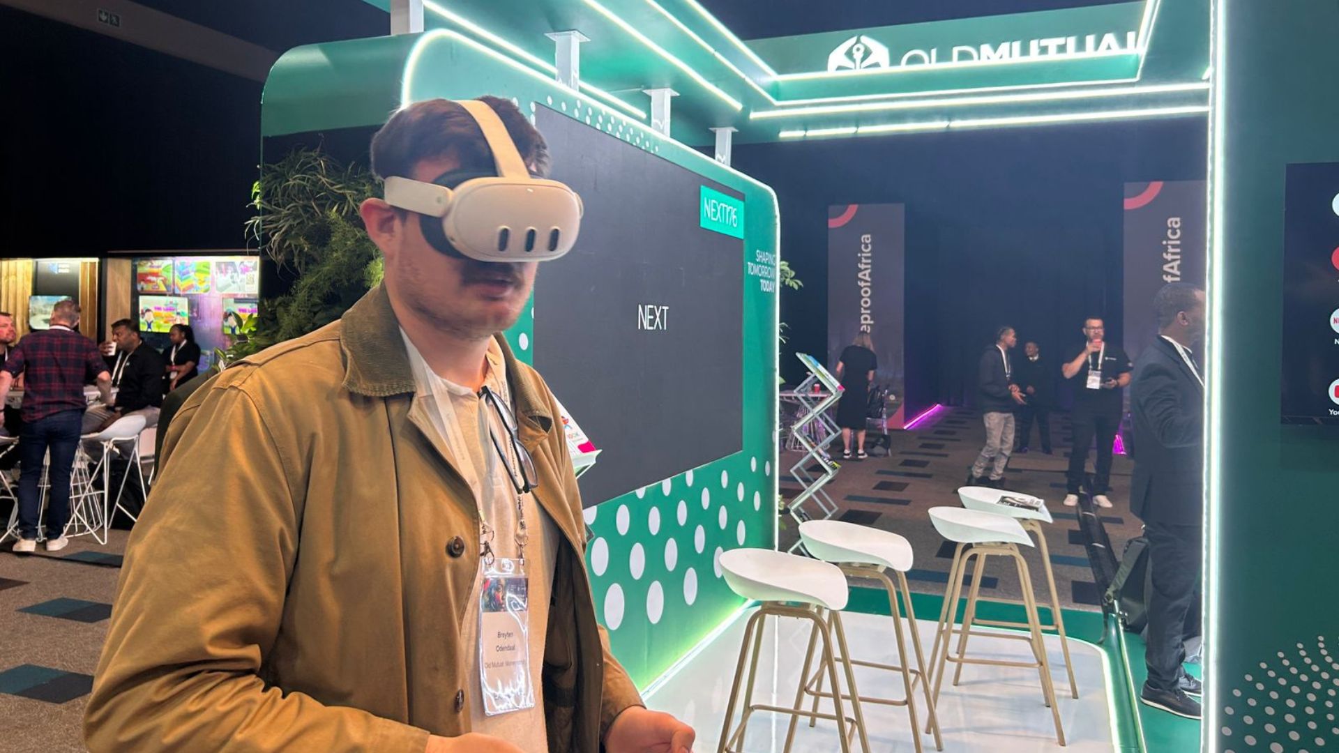 unveiling-the-future-vr-and-metaverse-as-catalysts-for-corporate-transformation.jpg